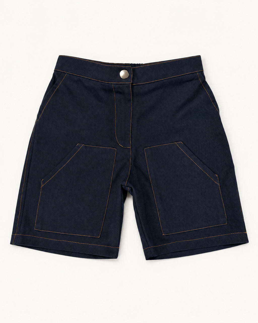 Miúdos Club — Bermuda Sarja — Flat lay — frente